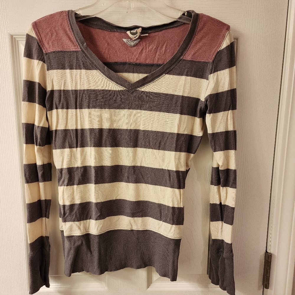 Roxy V-Neck Sweater in Cream and Gray Stripes